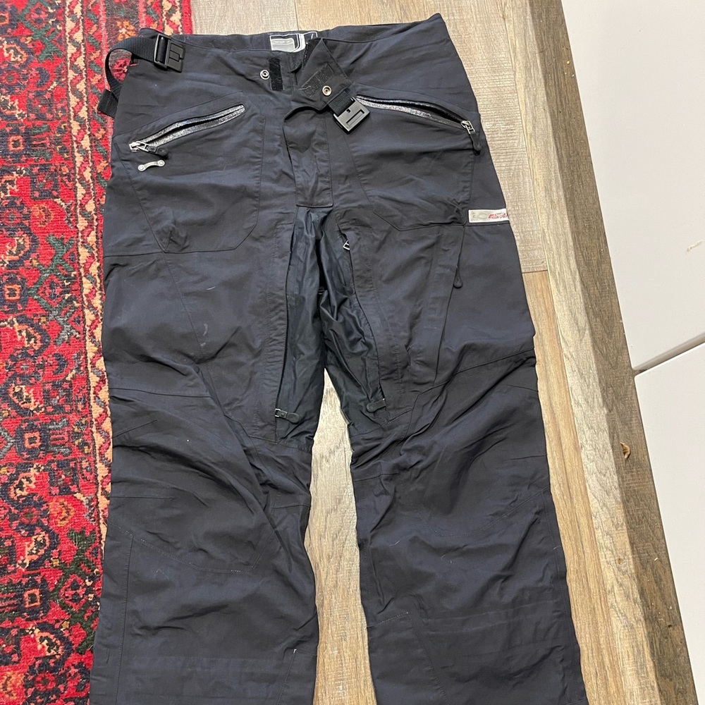 Spyder ski pants. Black Large Mens. Good condition